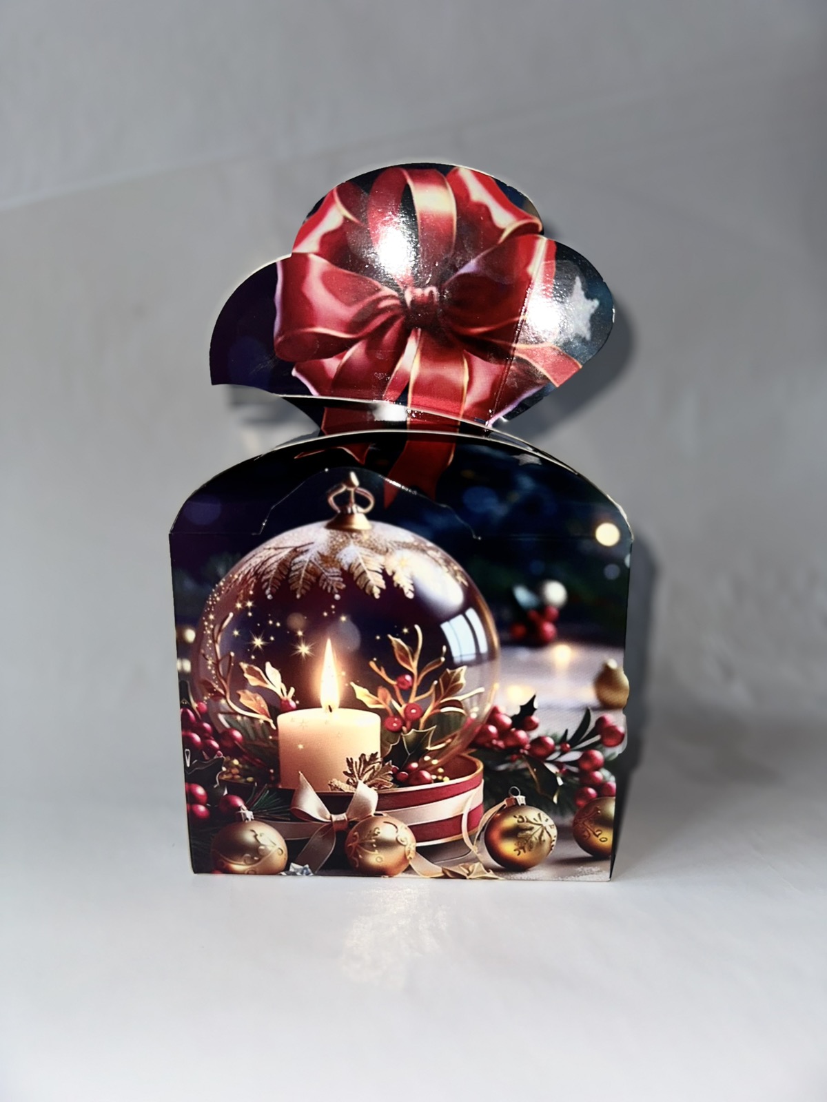 Подарунок новорічний "Солодкий сюрприз", 730 г РІЗДВЯНІ СОЛОДОЩІ